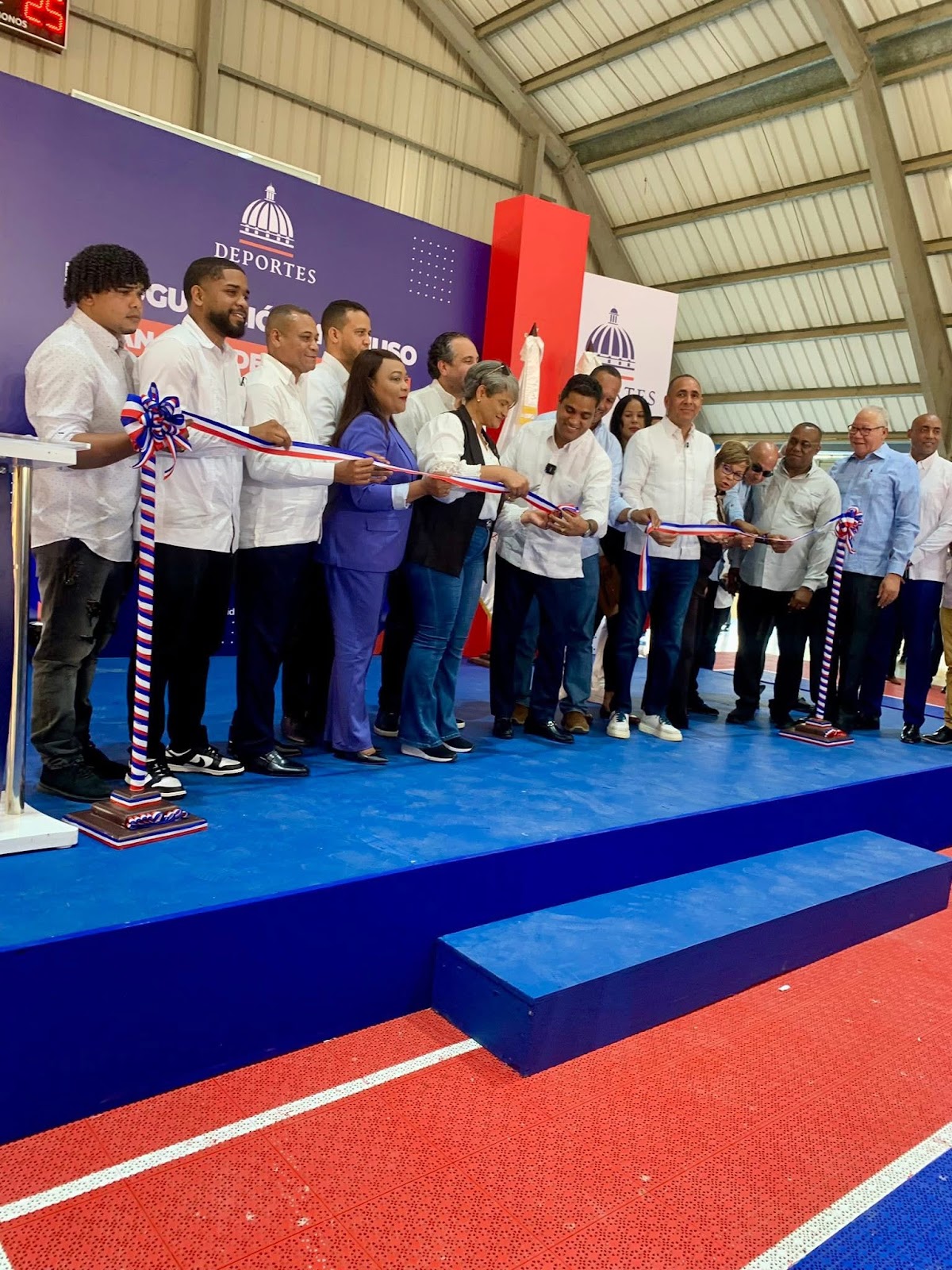 Multiuso Municipal - en San José de Los Llanos