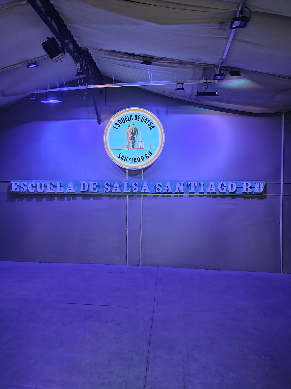 Escuela de Salsa SantiagoRD - en Santiago de los Caballeros