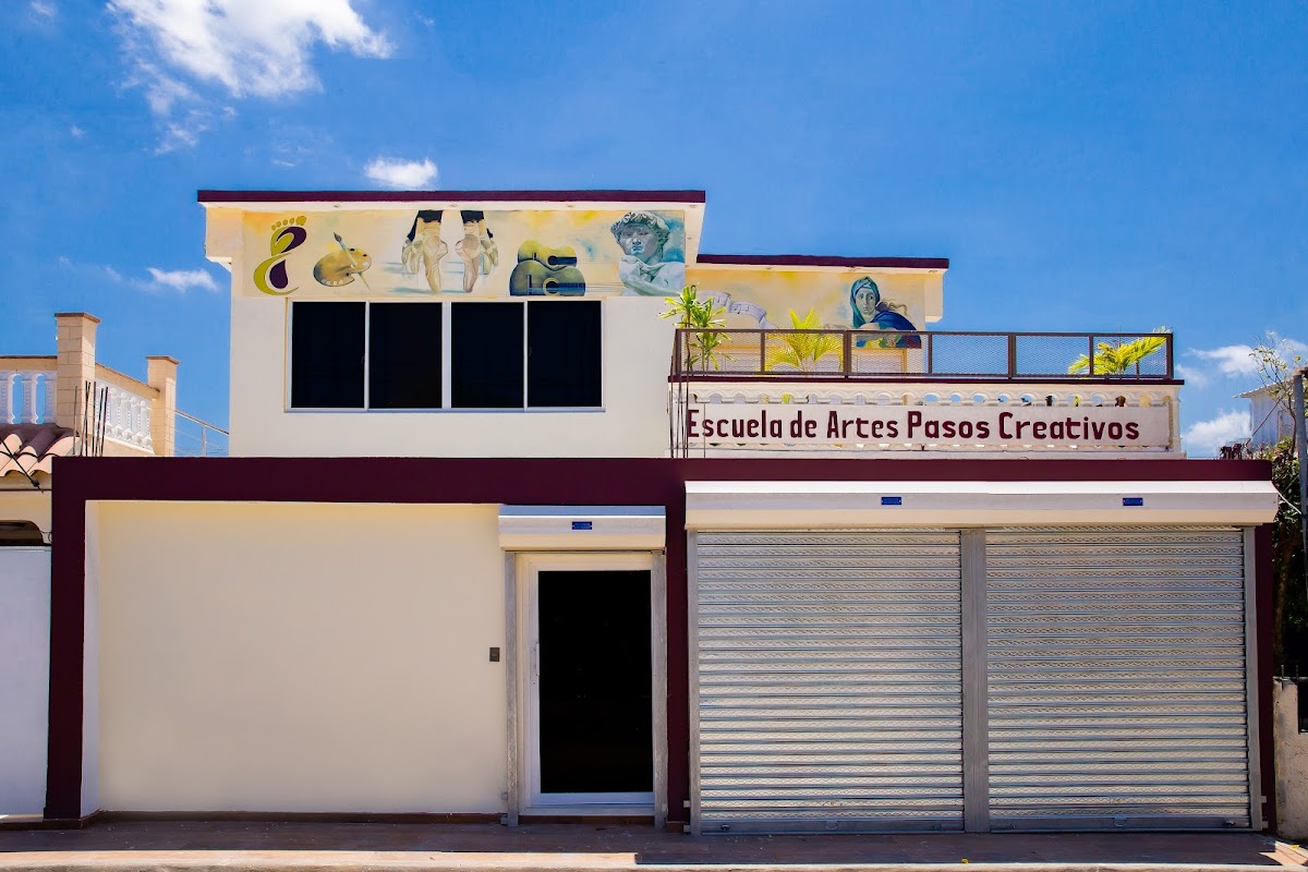 Escuela De Artes Pasos Creativos - en San Francisco de Macorís