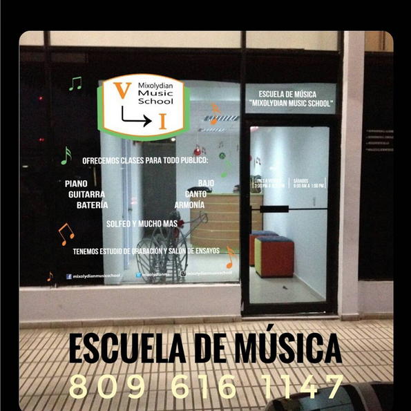 Mixolydian Music School - en Santo Domingo de Guzmán