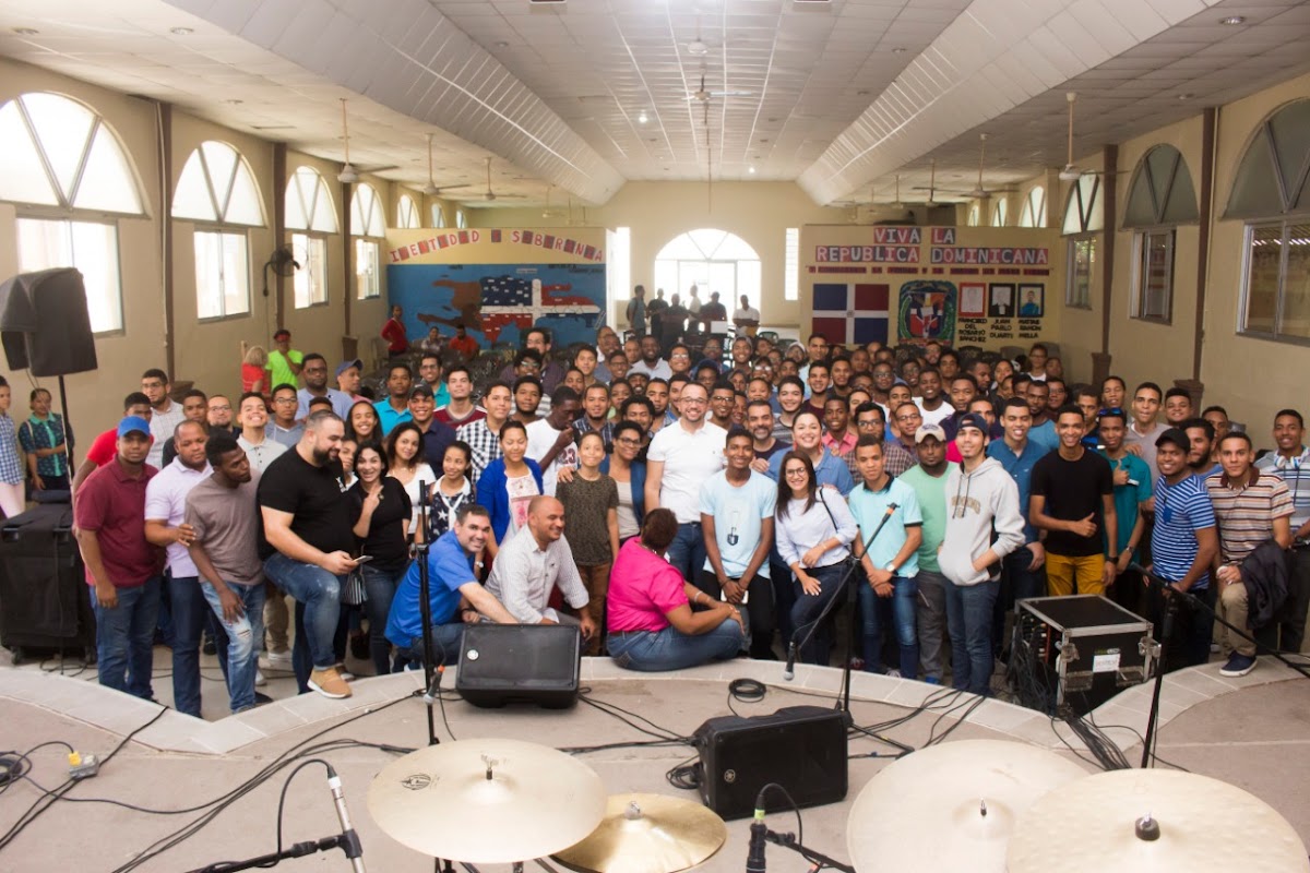 Portada de Escuela Ministerial de Músicos Adoradores Judá