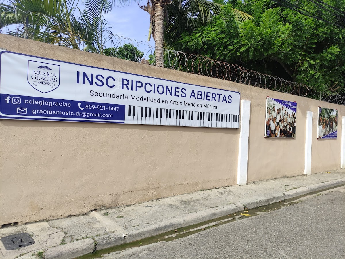 Colegio de Musica Gracias - en Santiago de los Caballeros