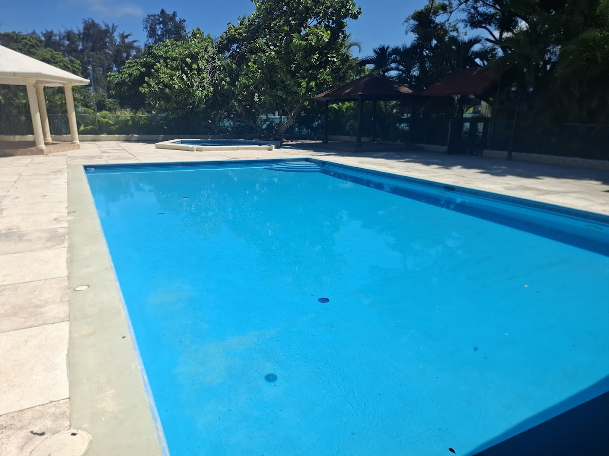 Juvi Swimming School - en Santo Domingo Oeste
