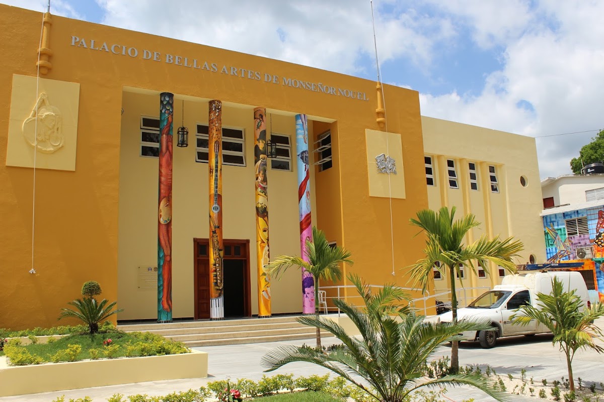 Portada de Escuela de Bellas Artes Bonao