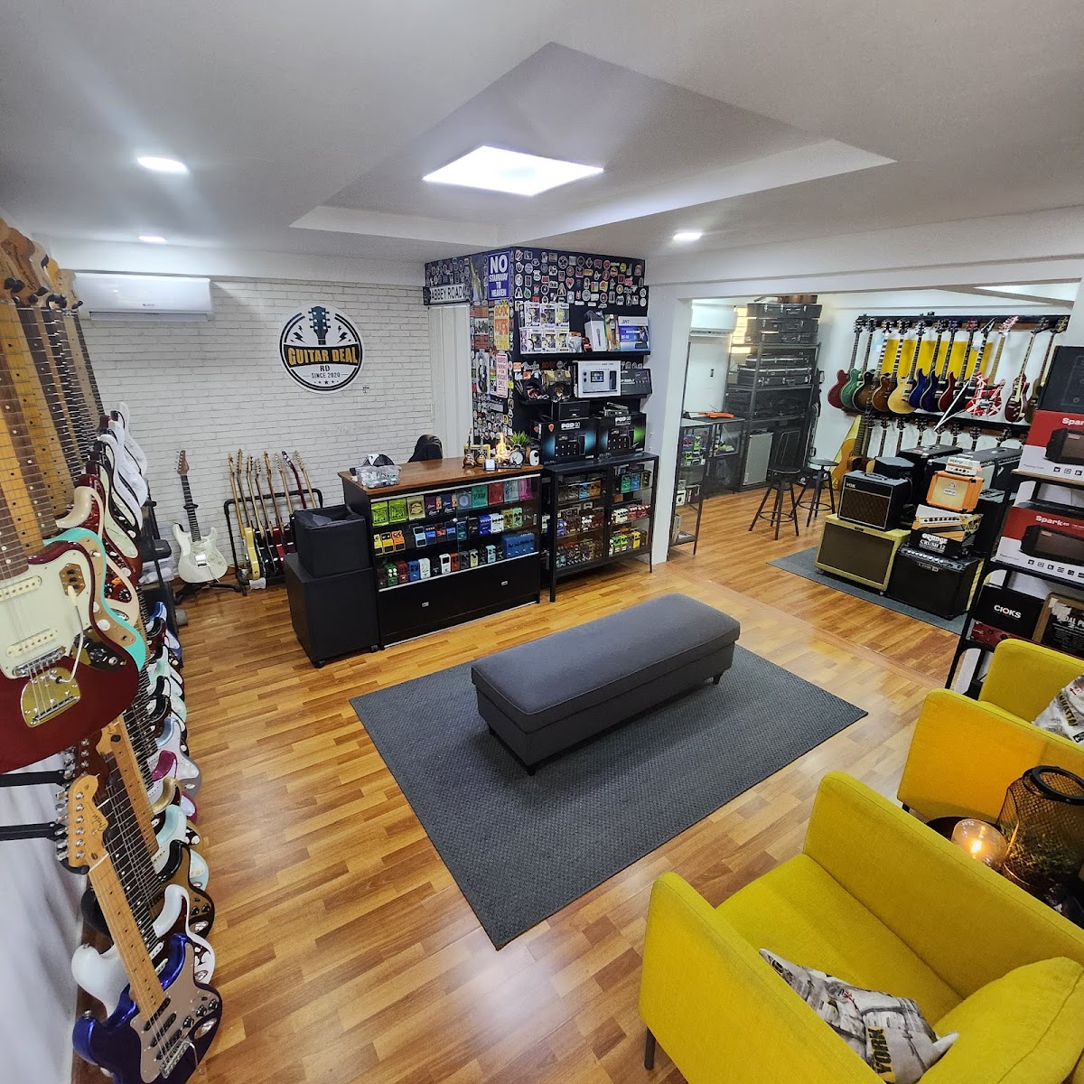 Guitar Deal - en Santo Domingo de Guzmán