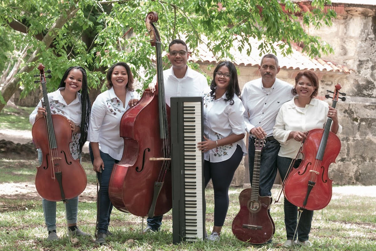 Portada de Fundarmoniartes Fundación Vive Armonía a través de las Artes