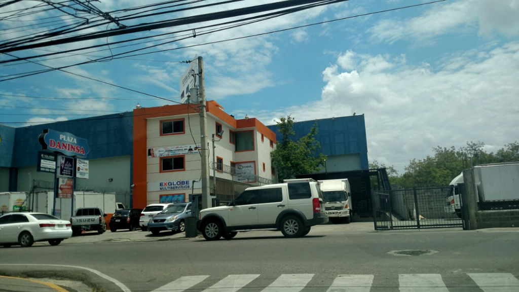 Lya Makeup Academy - Santiago - en Santiago de los Caballeros