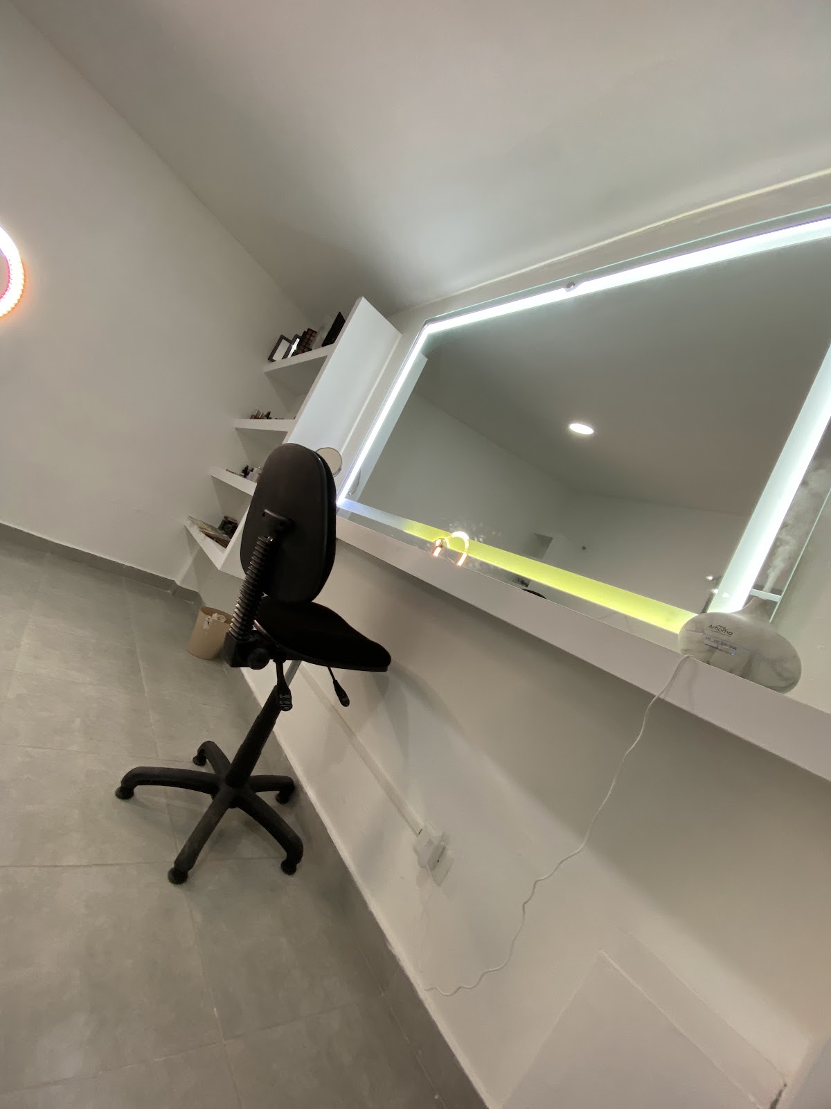 Academia De Maquillaje Sirius Herrera - en Santiago de los Caballeros
