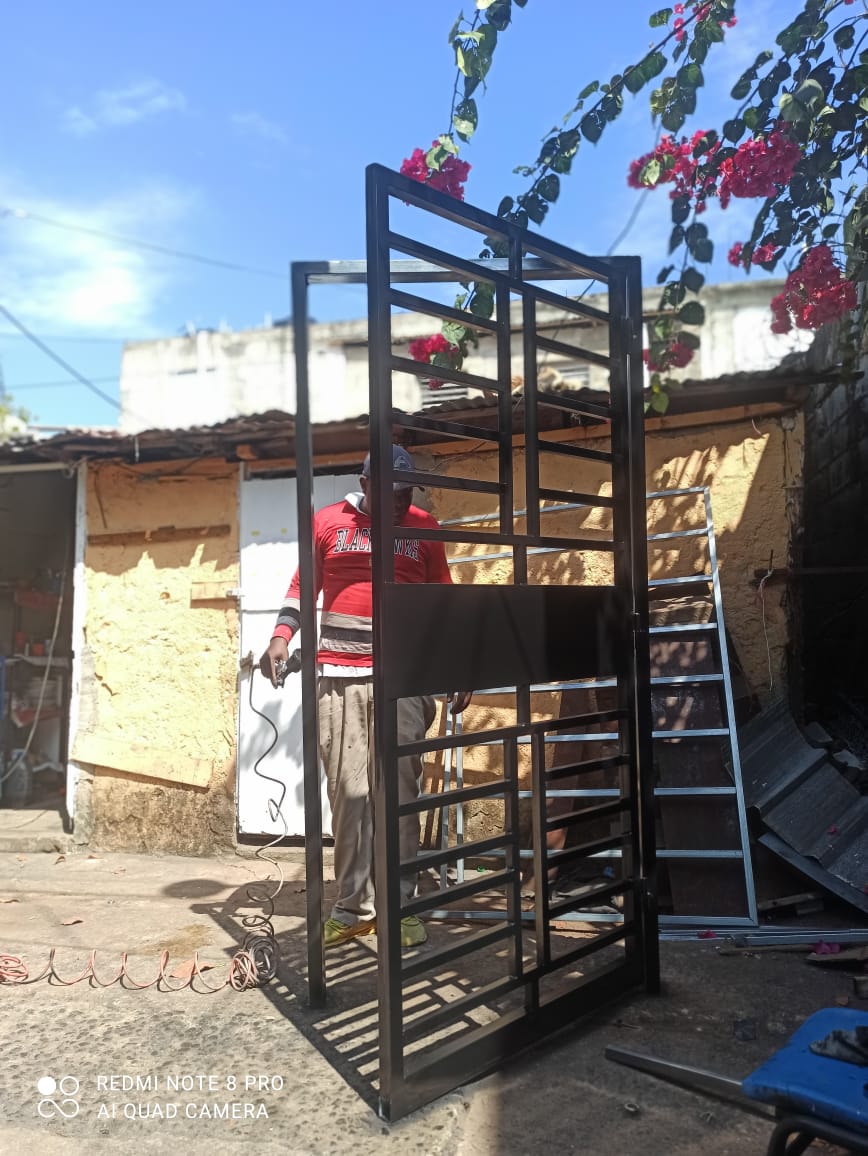 Talleres todo arte (coton) - en Bajos de Haina