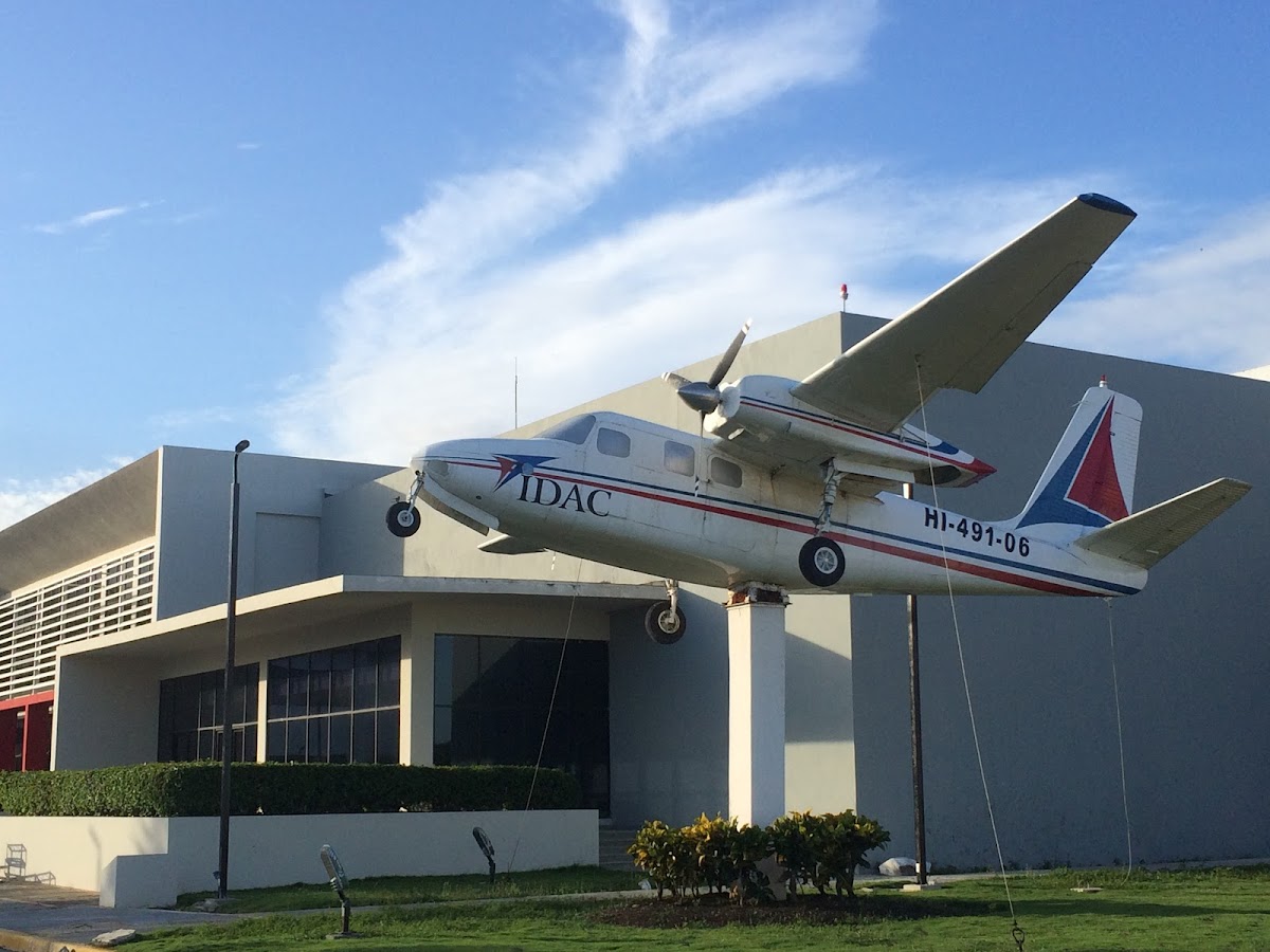 Academia Superior de Ciencias Aeronáuticas (ASCA) - en Boca Chica