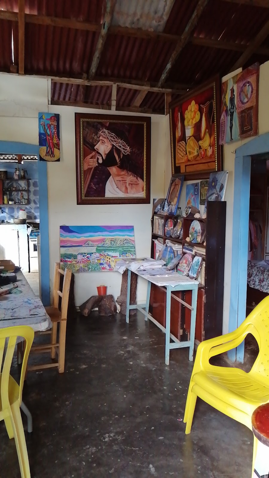 Escuela infantil de Dibujo y Pintura - en San Fernando de Monte Cristi