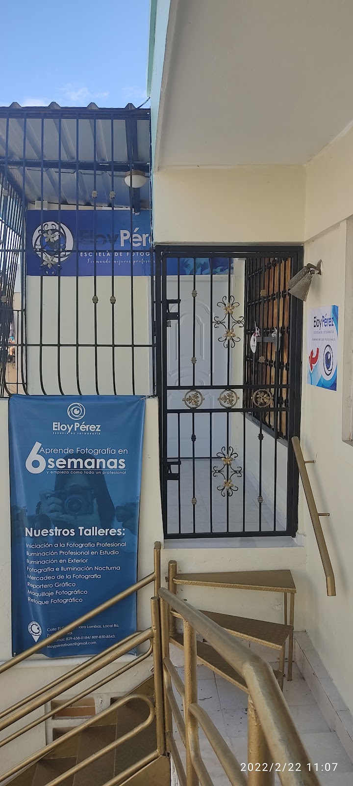 Portada de Escuela De Fotografia Eloy Perez