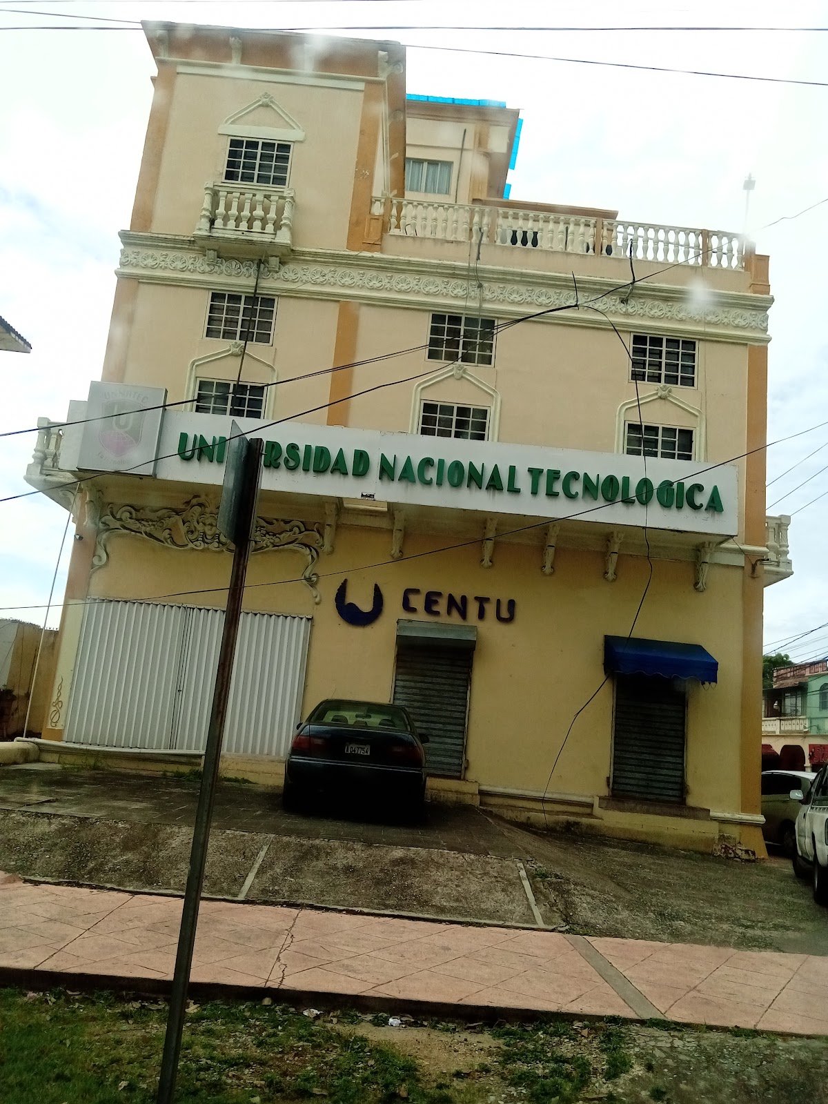 Centro de Tecnología Universal - CENTU - en Santo Domingo de Guzmán