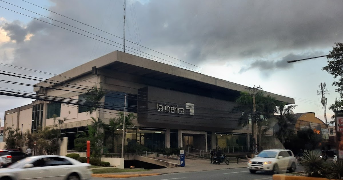 La Ibérica - en Santo Domingo Oeste