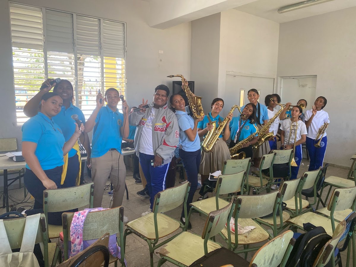 CENTRO EDUCATIVO EN ARTES GERARDO JANSEN - en Salvaleón de Higüey