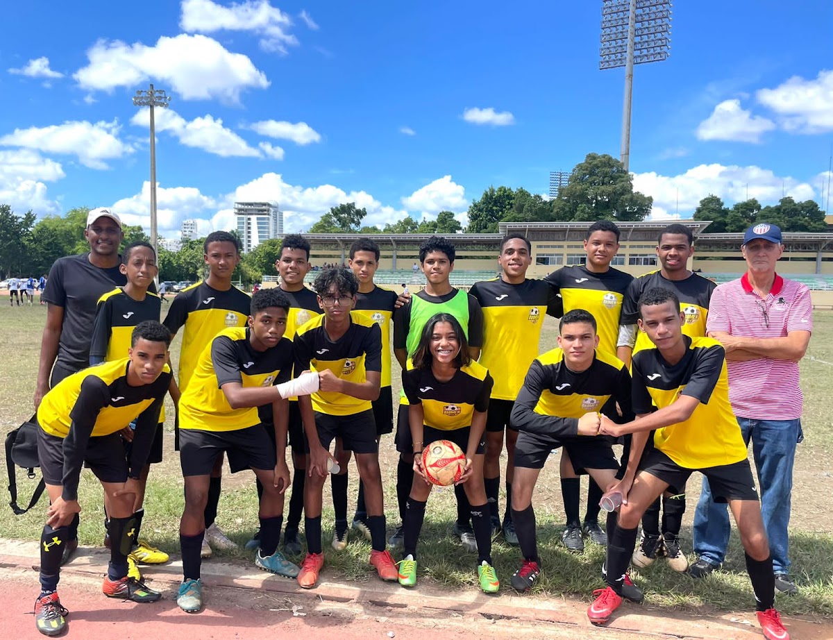 Portada de RODMEN FUTBOL CLUB (escuela de fútbol)