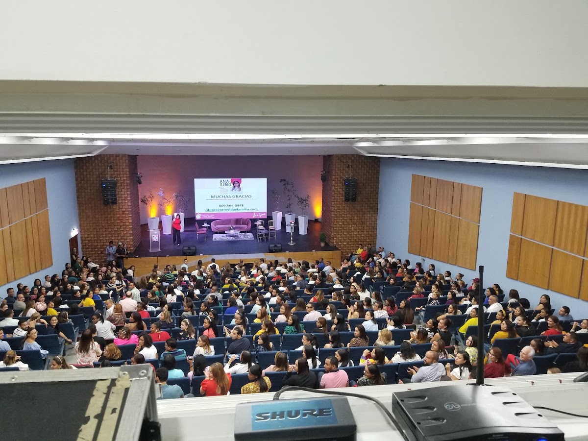 Teatro Regional del Nordeste (UCNE) - en San Francisco de Macorís