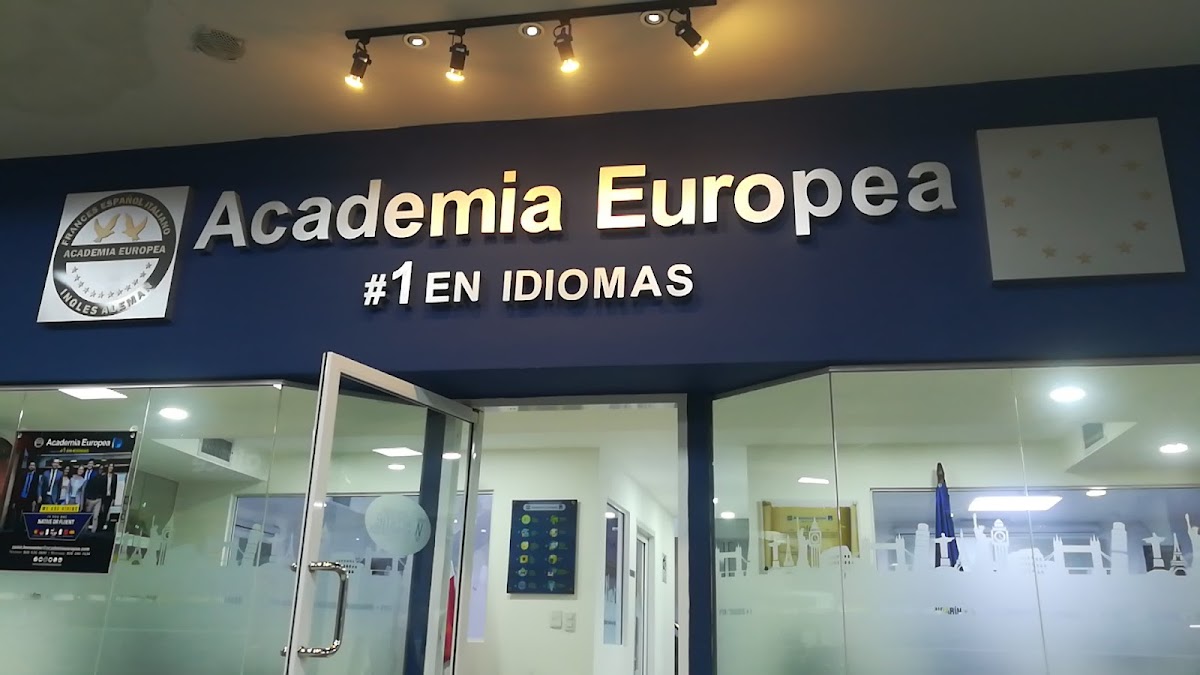 Academia Europea - en Santo Domingo de Guzmán