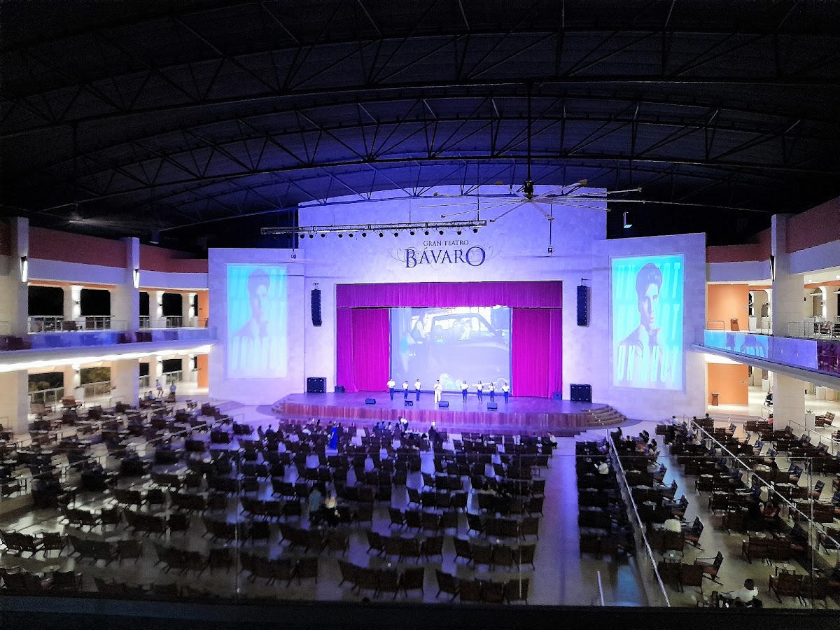 Gran Teatro Bavaro - en Salvaleón de Higüey