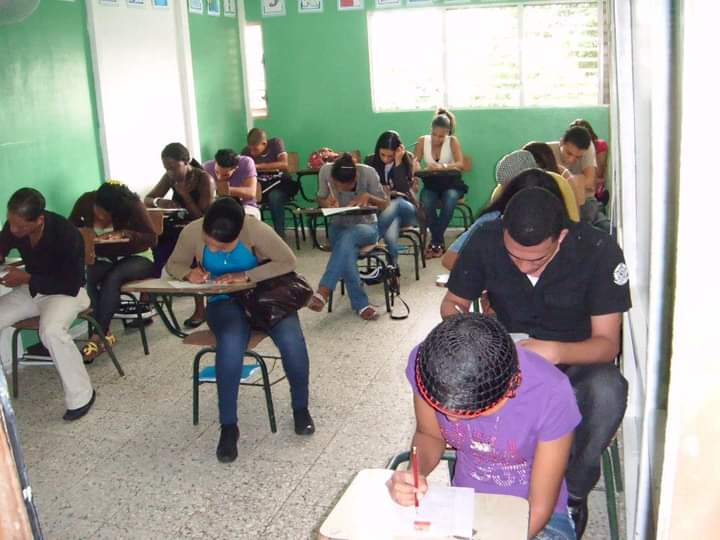 Instituto De Ingles Isam - en Santiago de los Caballeros