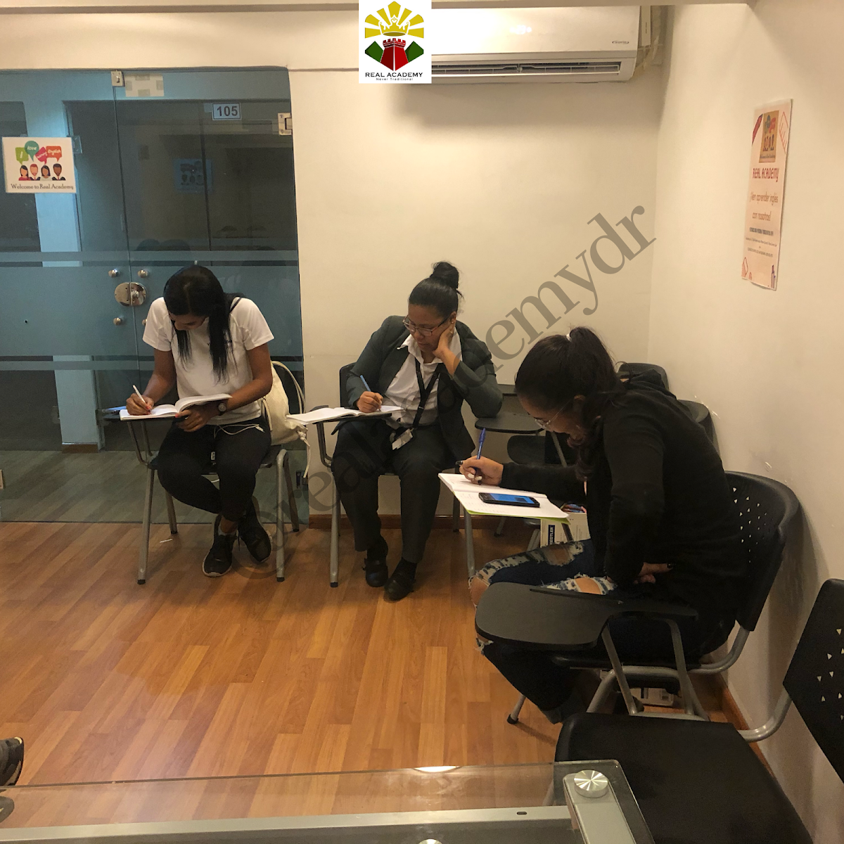 Real Academy - en Santo Domingo de Guzmán