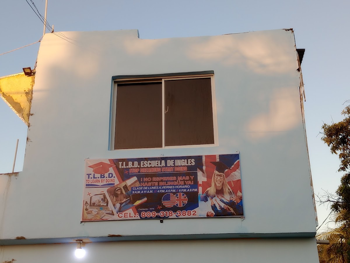 Portada de T.L.B.D English School
