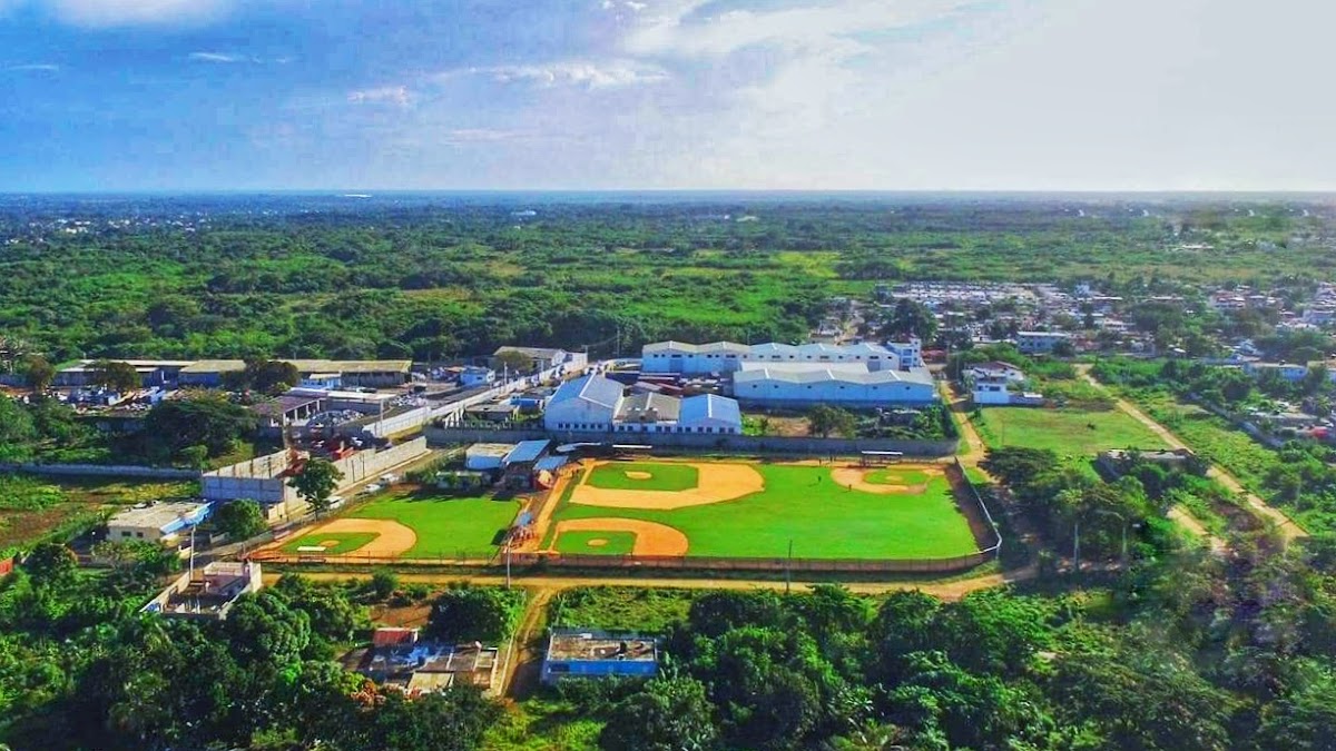 Portada de Otro Nivel Complejo Deportivo ARPES IV, Santo Domingo Este