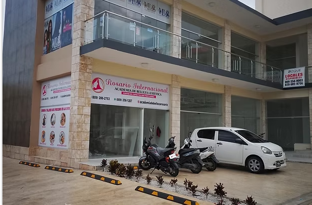 HIGUEY - Academia de Belleza Rosario Internacional - en Salvaleón de Higüey