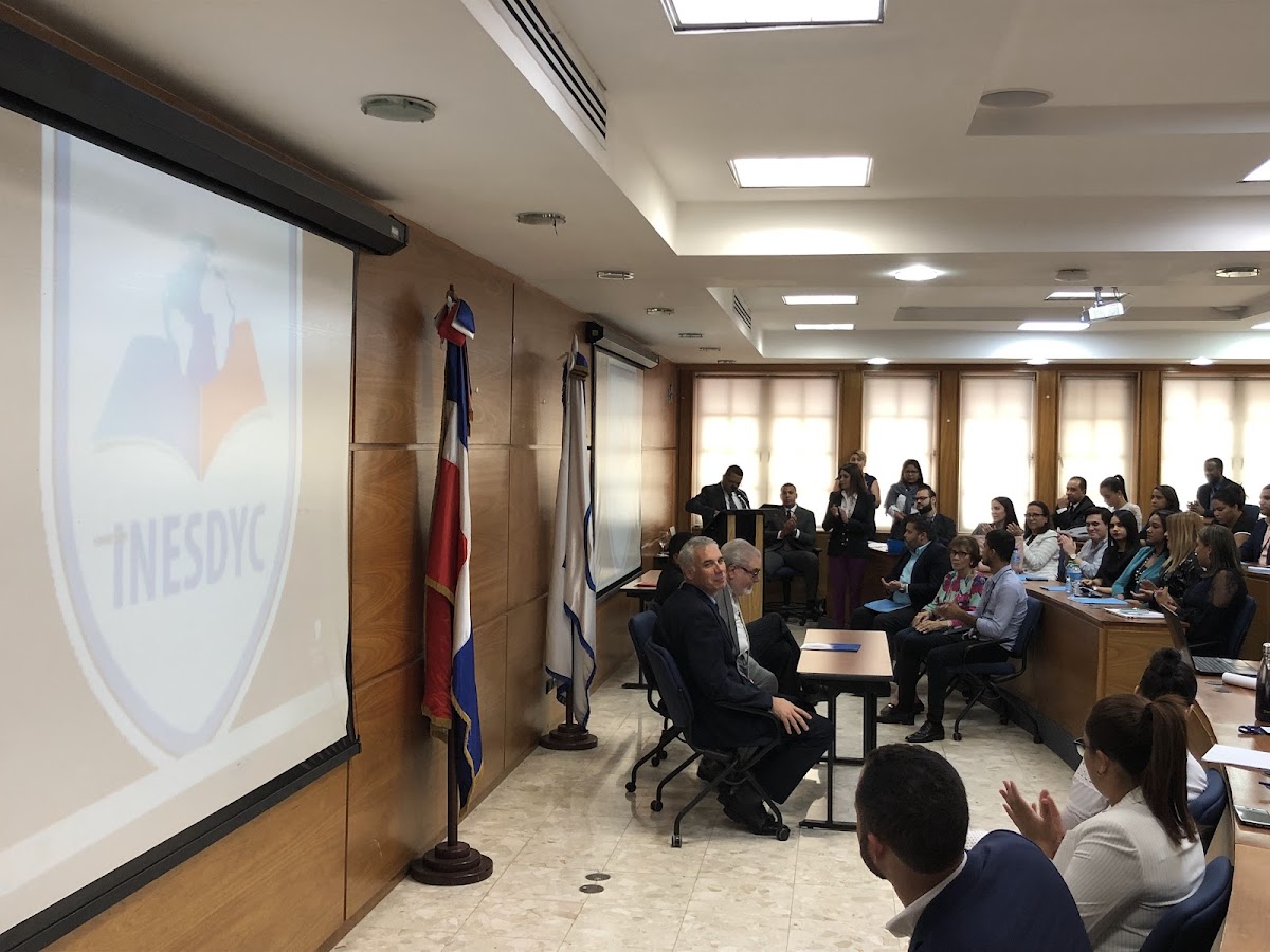 Portada de Instituto de Educación Superior en Formación Diplomática y Consular