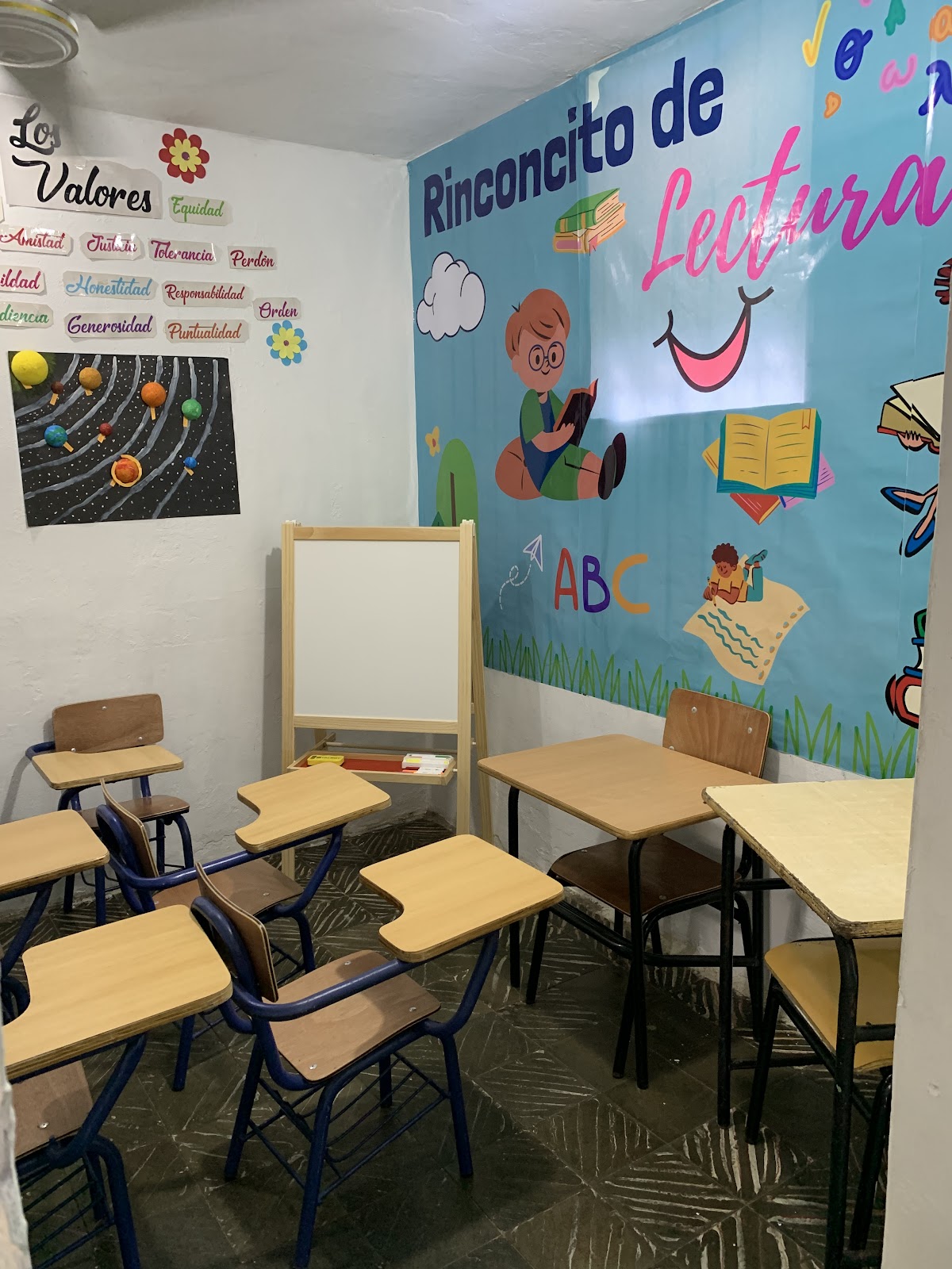 Sala de Tareas Maestra Katty - en Santo Domingo Este