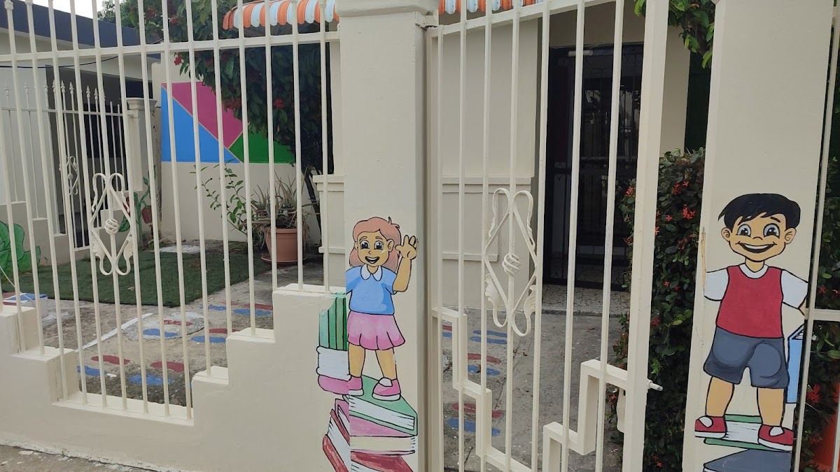 Portada de Corazoncito de Amor Colegio, guardería, sala de tareas y tutorías educativas EIRL