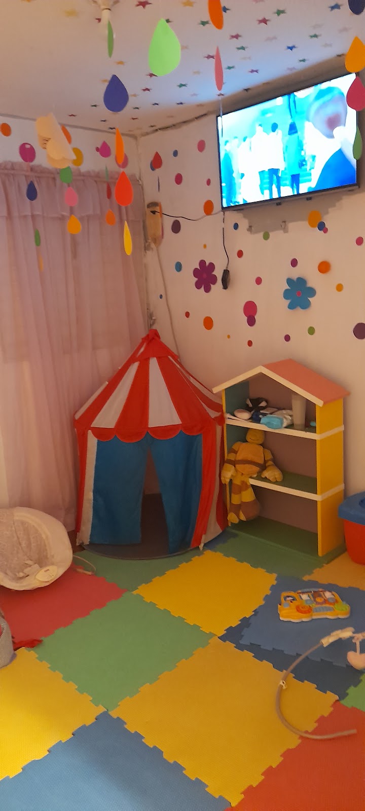 Portada de Guardería y Sala de Tareas Casita Mía