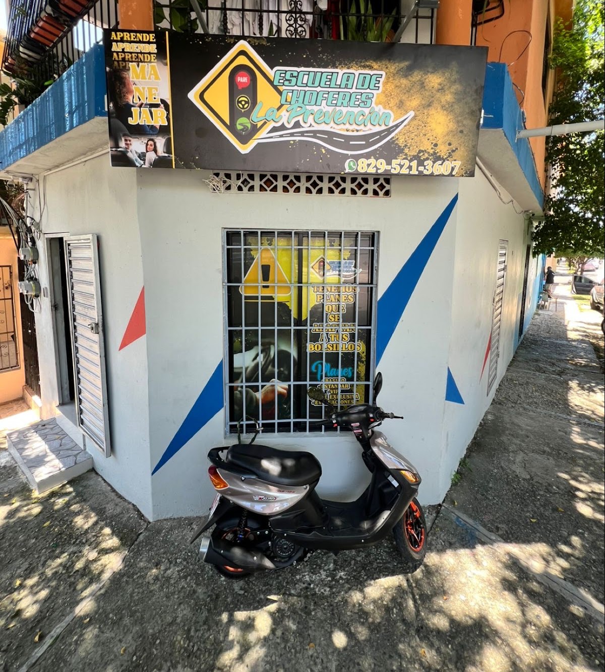 Escuela de Chóferes "La Prevención" - en San Cristóbal