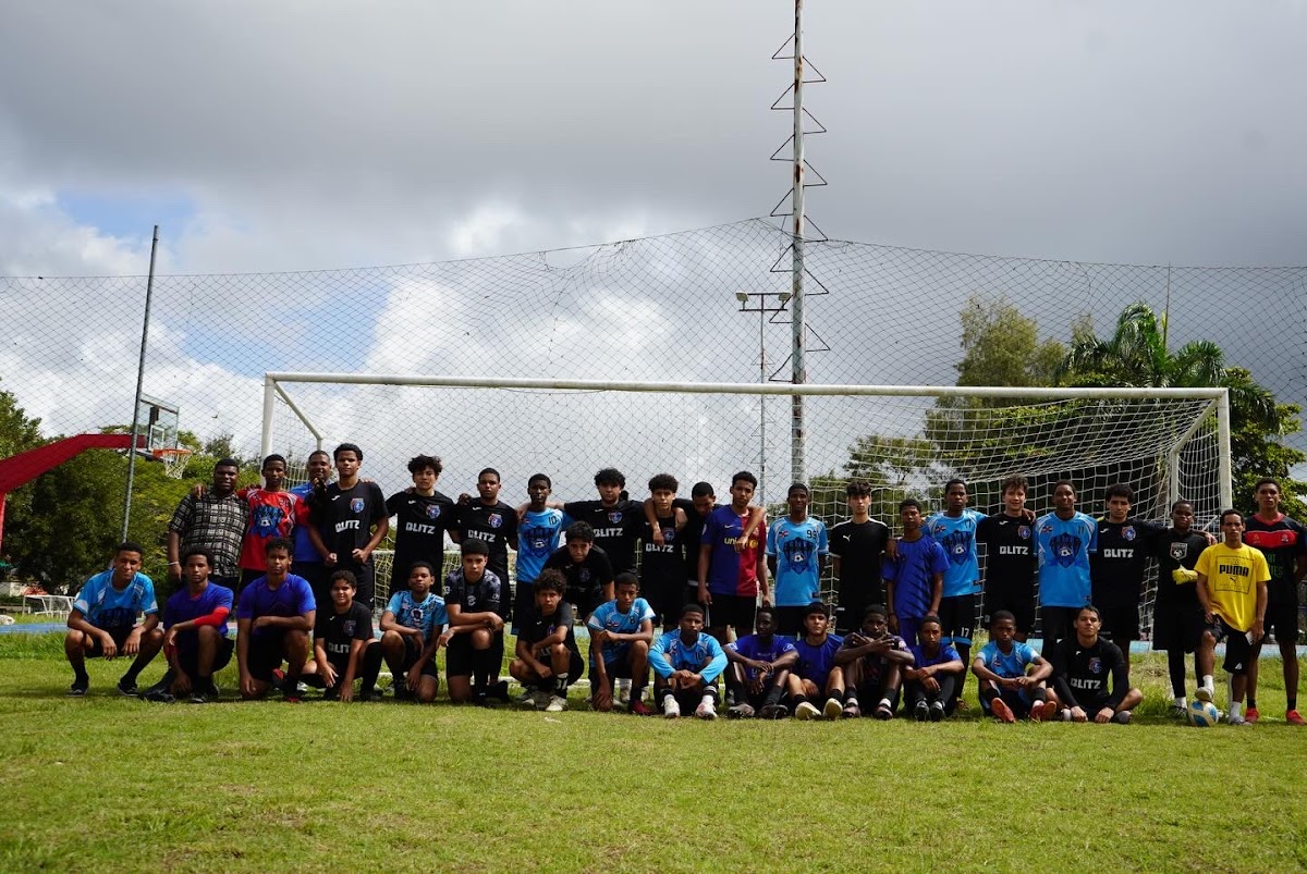 ESCUELA de FÚTBOL GRINGO FC - en Santo Domingo Oeste