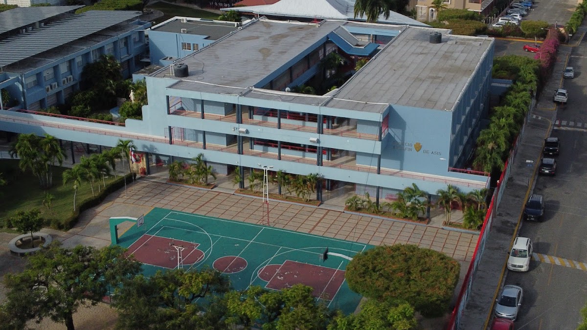 Colegio Serafín de Asís - en Santo Domingo Oeste