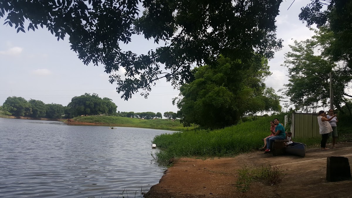 Portada de Campamento Lago Azul