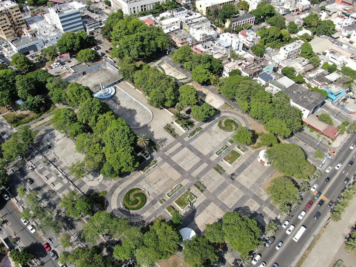 Parque Eugenio María de Hostos - en Santo Domingo de Guzmán