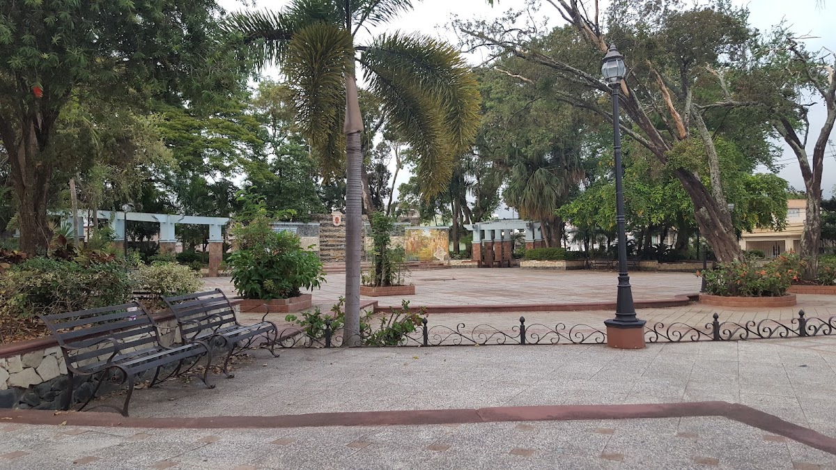 Parque Colón - en Santiago de los Caballeros