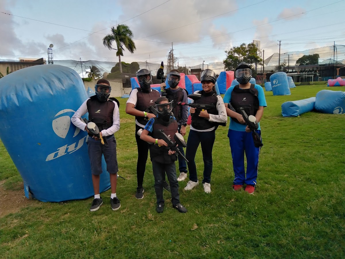 Monster Paintball Park. - en Los Alcarrizos