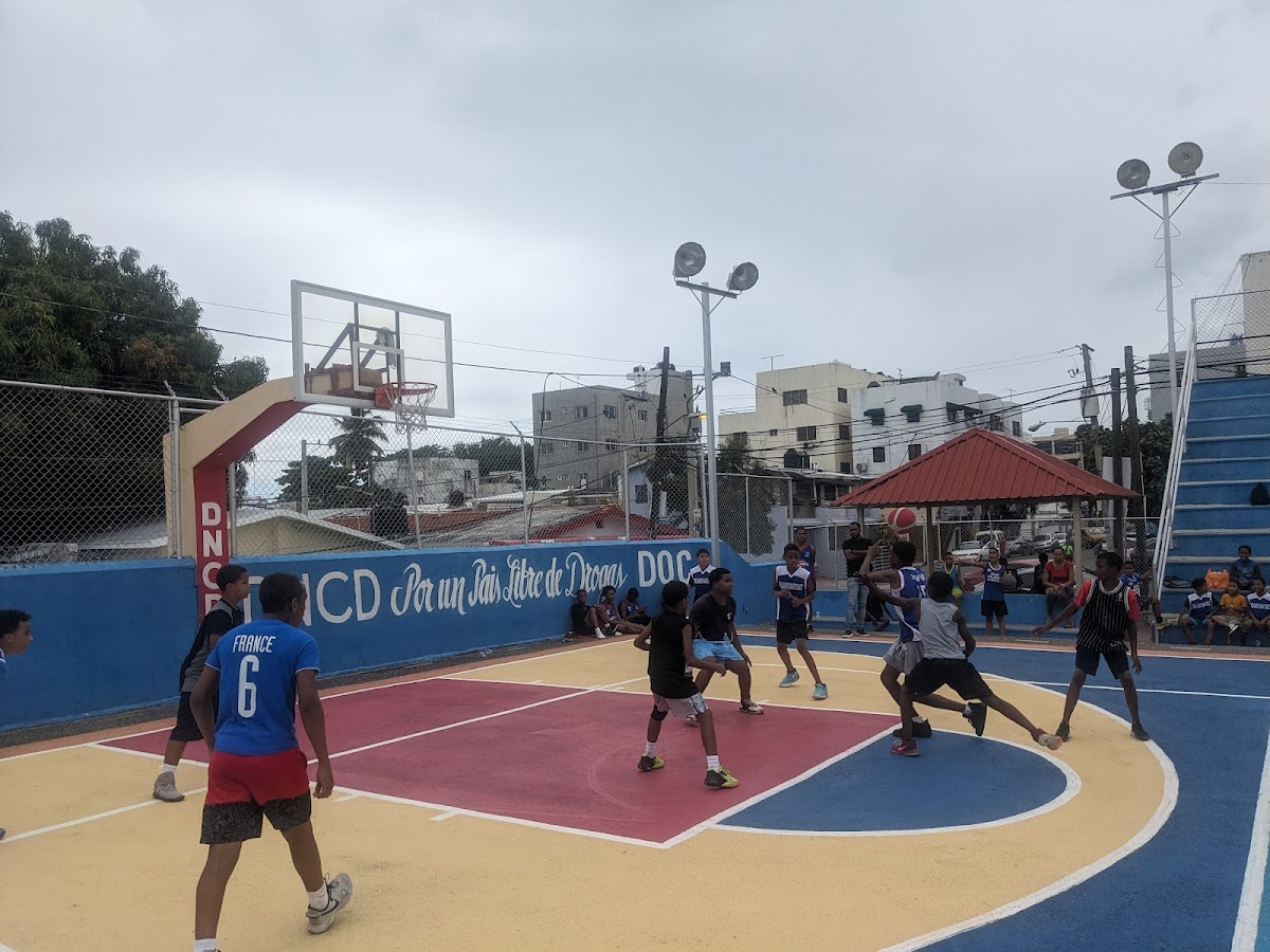 Club Deportivo Luis Orlando Martínez Howley - en Santo Domingo de Guzmán