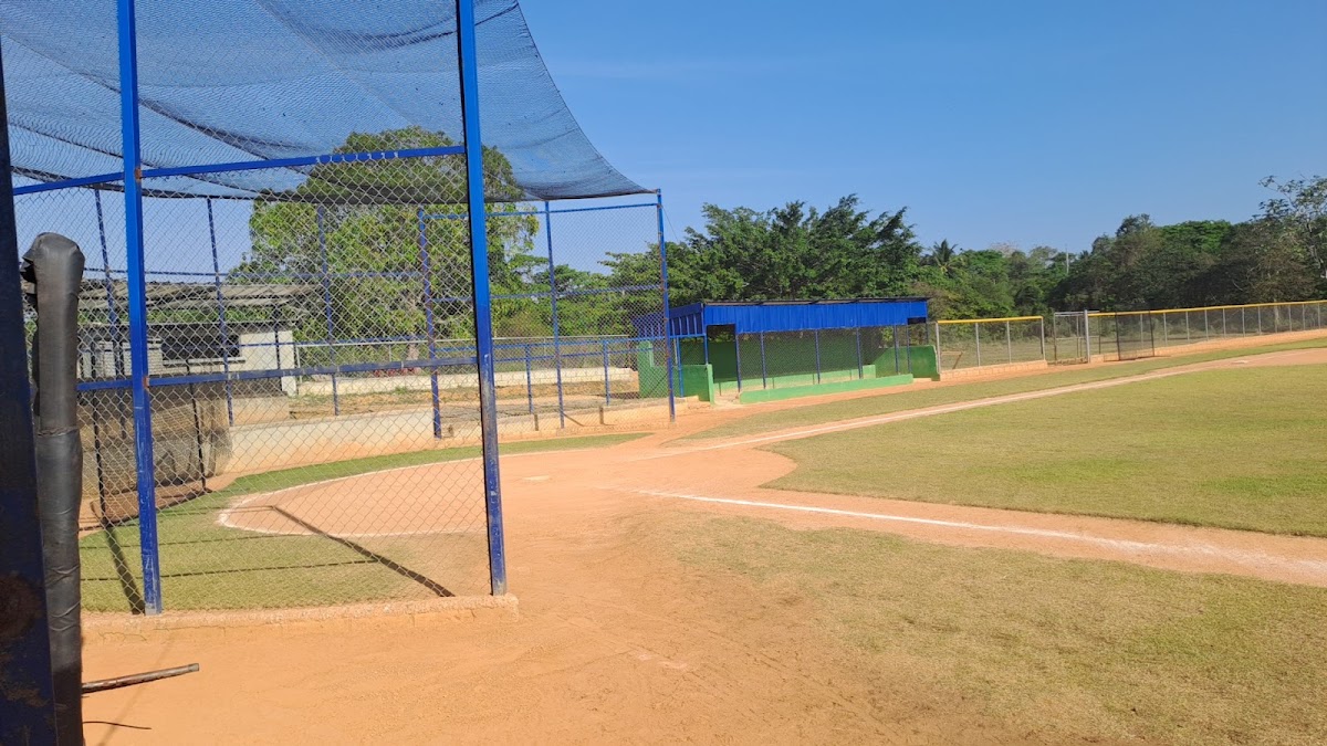 Academia de baseball Nube - en San Antonio de Guerra