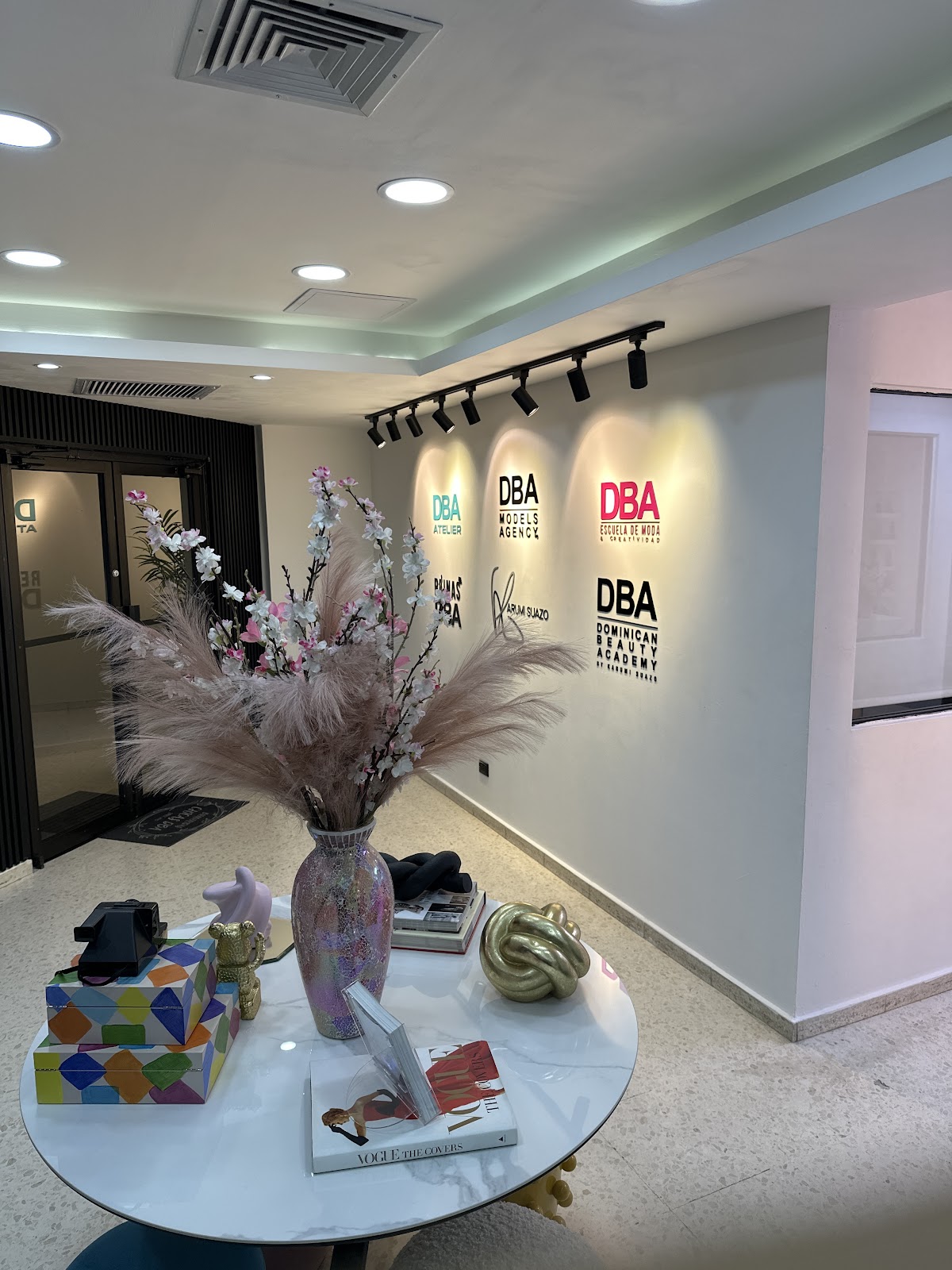 DBA - Dominican Beauty Academy - en Santo Domingo de Guzmán