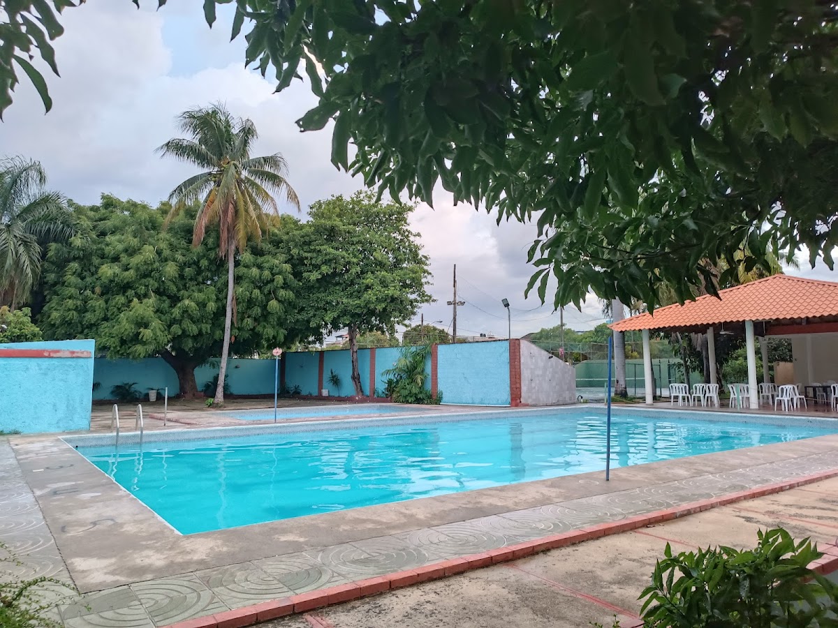 Club Miramar - en Santo Domingo de Guzmán
