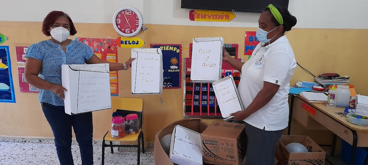 Portada de Escuela Carmen Celia Balaguer