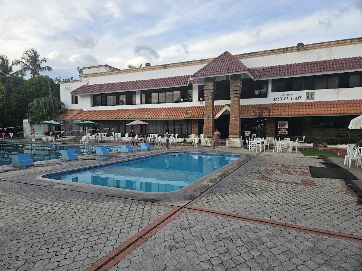Club Arroyo Hondo - en Santo Domingo de Guzmán