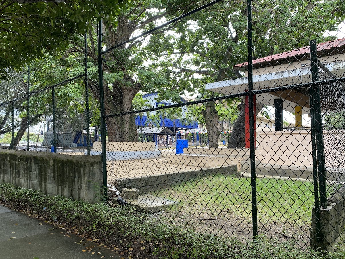 Colegio Nuestra Señora de la Altagracia (CONSA) - en Santo Domingo Oeste