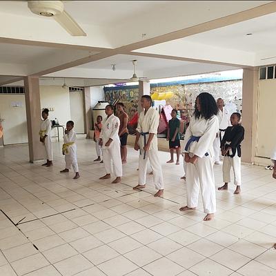 Foto 1 de Yushinmon Karate Do, Dojo Villa penca Haina