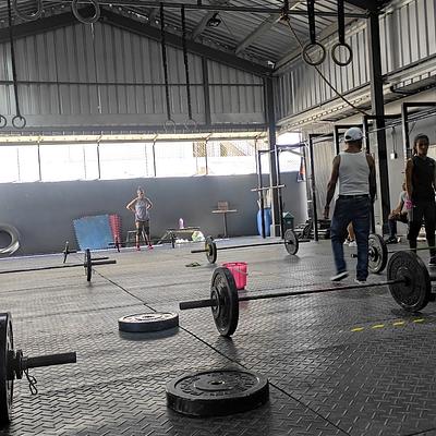 Foto 1 de Fight Training Academy SRL