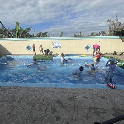Foto 1 de Academia de natación Medina