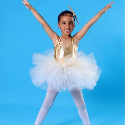 Foto 1 de Kids Crew Acad. de Baile Carr. Mella